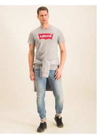 Levi's® T-Shirt Housemark Tee 17783-0138 Szary Regular Fit. Kolor: szary. Materiał: bawełna #5