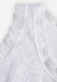 Born2be - Biały Bawełniany Top z Koronkową Górą Beralia. Okazja: na co dzień. Kolor: biały. Materiał: bawełna, koronka. Wzór: aplikacja. Styl: casual #7