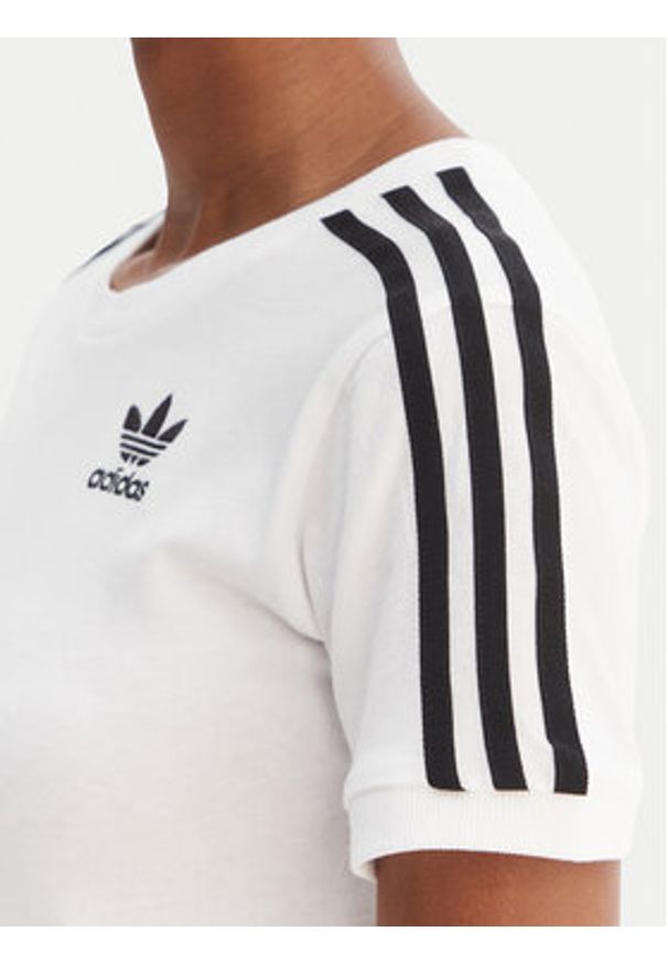 Adidas - adidas T-Shirt adicolor Classics 3-Stripes GN2913 Biały Regular Fit. Kolor: biały. Materiał: bawełna