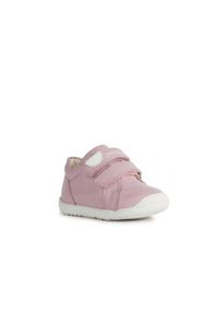 Buty dziecięce Geox Macchia. Kolor: różowy. Sport: turystyka piesza