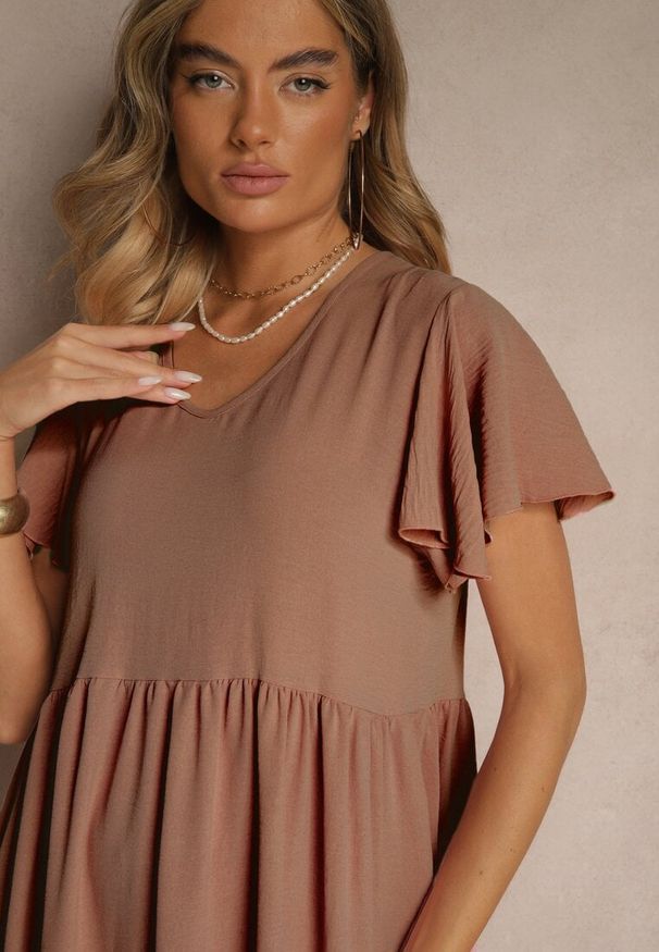 Renee - Brązowa Rozkloszowana Sukienka z Wiskozą w Casualowym Stylu Filarenna. Okazja: na co dzień. Typ kołnierza: dekolt w serek. Kolor: brązowy. Materiał: wiskoza. Długość rękawa: krótki rękaw. Styl: casual, klasyczny, elegancki