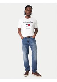 TOMMY HILFIGER - Tommy Hilfiger T-Shirt Embro Flag MW0MW42736 Biały Regular Fit. Kolor: biały. Materiał: bawełna #5