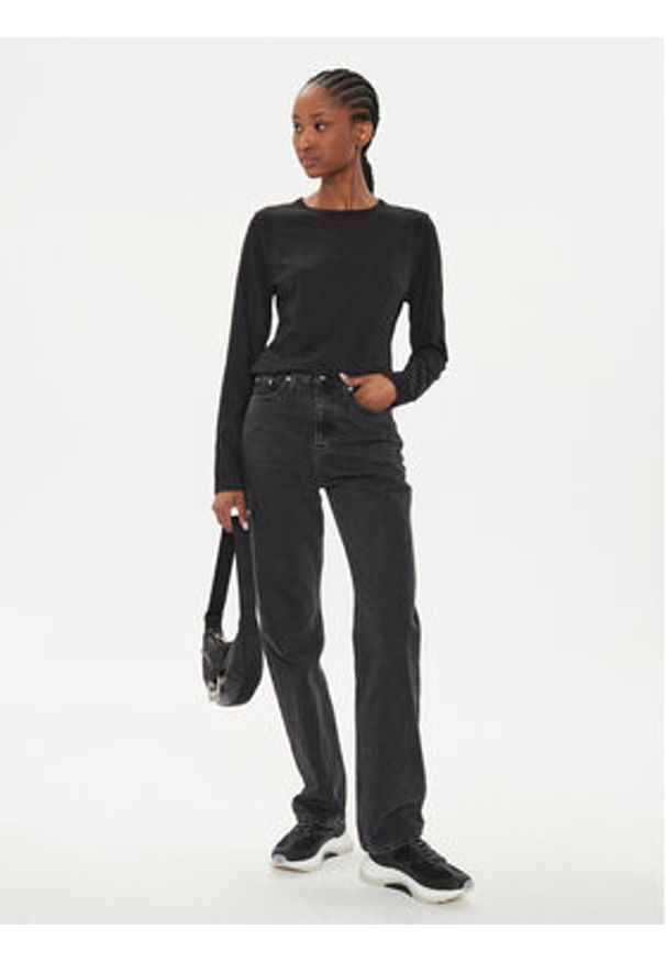 Calvin Klein Jeans Bluzka Burn Out J20J223628 Czarny Regular Fit. Kolor: czarny. Materiał: syntetyk