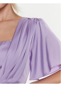 Rinascimento Sukienka koktajlowa CFC0112815003 Fioletowy Regular Fit. Kolor: fioletowy. Materiał: syntetyk. Styl: wizytowy #5