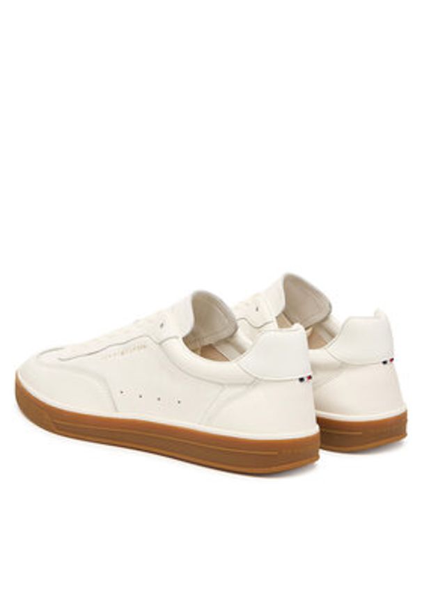 TOMMY HILFIGER - Tommy Hilfiger Sneakersy Lo Lux Lth FM0FM05815 Écru. Kolor: kremowy. Materiał: skóra
