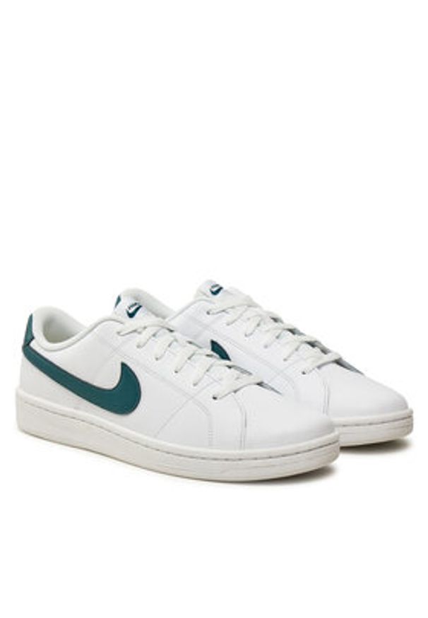 Nike Sneakersy Court Royale 2 CQ9246 105 Biały. Kolor: biały. Materiał: skóra. Model: Nike Court