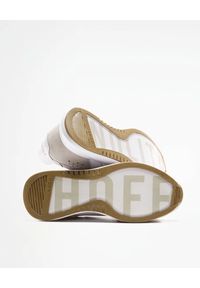 HOFF - Białe sneakersy Nolita. Okazja: na co dzień. Kolor: biały. Materiał: materiał, guma, zamsz. Wzór: nadruk #2