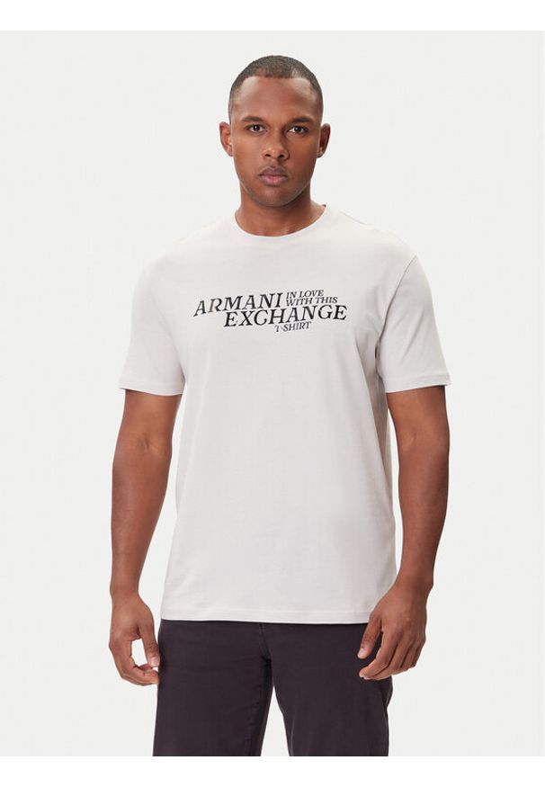 Armani Exchange T-Shirt XM001413 AF16432 M1164 Écru Regular Fit. Materiał: bawełna