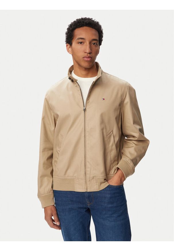 TOMMY HILFIGER - Tommy Hilfiger Kurtka przejściowa Classic Harrington MW0MW43468 Beżowy Regular Fit. Kolor: beżowy. Materiał: bawełna