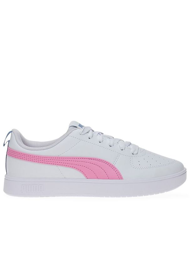 Buty Puma Rickie 38431128 - białe. Okazja: na co dzień. Kolor: biały. Materiał: guma, skóra, syntetyk. Szerokość cholewki: normalna