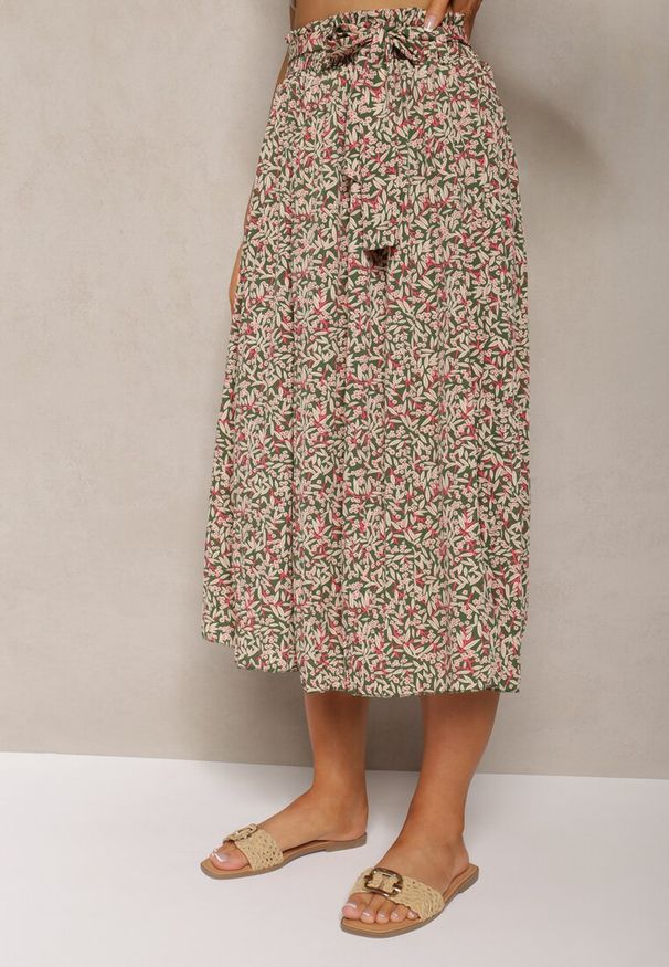 Renee - Zielono-Różowe Plisowane Spodnie Szwedy High Waist z Materiałowym Paskiem i Gumką w Talii Isefia. Okazja: na co dzień. Stan: podwyższony. Kolor: zielony. Materiał: materiał. Styl: casual, elegancki