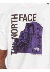 The North Face T-Shirt Half Dome Photo NF0A8EE9 Biały Regular Fit. Kolor: biały. Materiał: bawełna #4