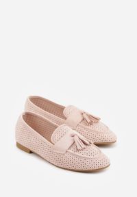 Born2be - Różowe Mokasyny z Imitacji Zamszu z Ozdobną Perforacją i Frędzlami Yenone. Okazja: na co dzień, na spotkanie biznesowe, do pracy. Kolor: różowy. Materiał: zamsz. Styl: casual, biznesowy, klasyczny #2