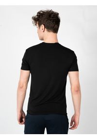 Emporio Armani T-shirt "C-neck" | 1120103 F511 | Mężczyzna | Czarny. Kolor: czarny. Materiał: elastan. Styl: elegancki, klasyczny #6