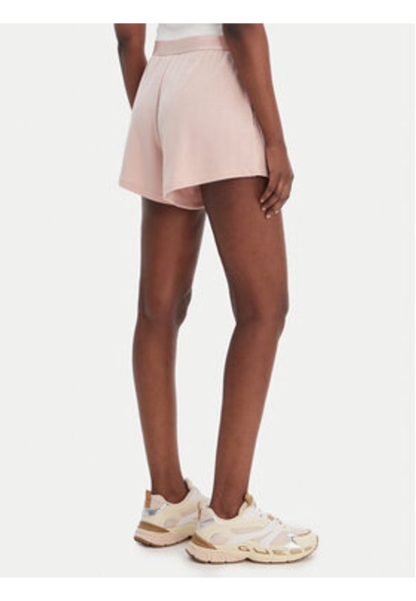Guess Szorty sportowe O6GD02 KCQP2 Różowy Relaxed Fit. Kolor: różowy. Materiał: syntetyk
