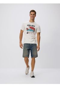 Reserved - Bawełniany t-shirt regular fit SUPERMAN™ - wielobarwny. Materiał: bawełna. Wzór: motyw z bajki
