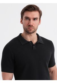 Ombre Clothing - Bawełniana męska koszulka polo ze strukturalnej dzianiny – czarna V5 OM-POSS-0117 - XXL. Okazja: na co dzień, do pracy. Typ kołnierza: polo. Kolor: czarny. Materiał: bawełna, dzianina. Długość: krótkie. Styl: elegancki, casual #6