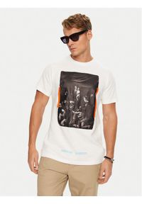 OFF-WHITE - Off-White T-Shirt OMAA002G190010160188 Biały Regular Fit. Kolor: biały. Materiał: bawełna