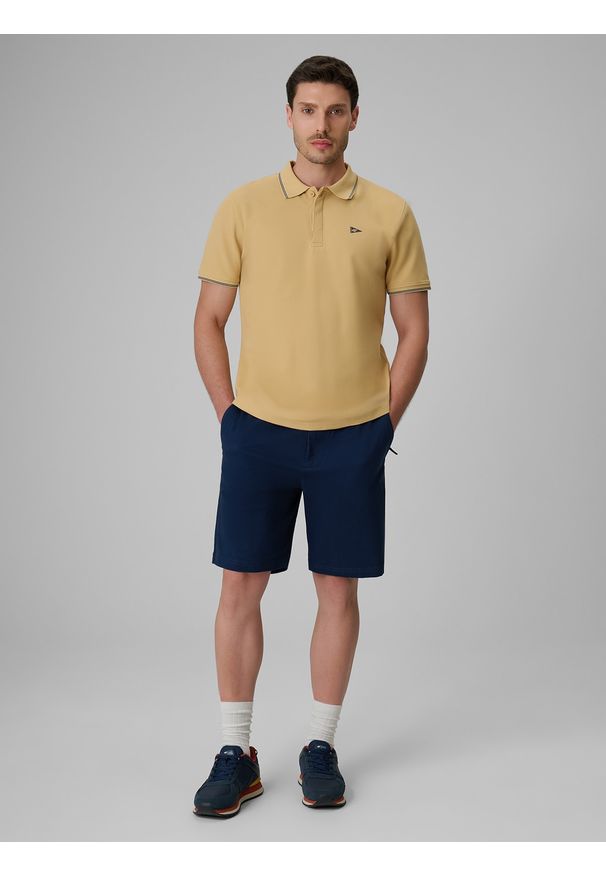 4f - 4F Spodenki casual męskie - granatowe S. Okazja: na co dzień. Kolor: niebieski. Materiał: bawełna, tkanina. Sezon: lato. Styl: casual
