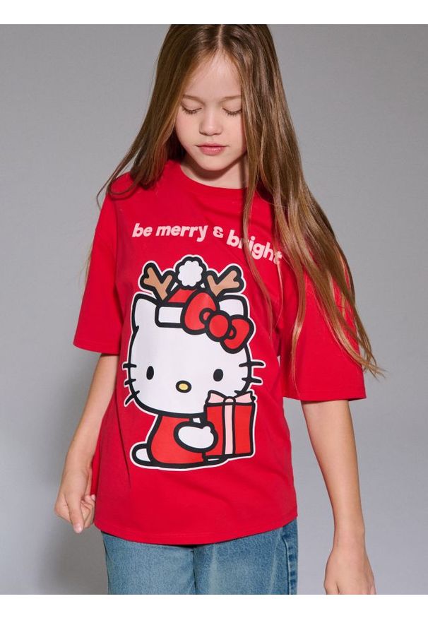 Sinsay - Bawełniana koszulka z nadrukiem Hello Kitty - czerwony. Kolor: czerwony. Materiał: bawełna. Wzór: nadruk, motyw z bajki