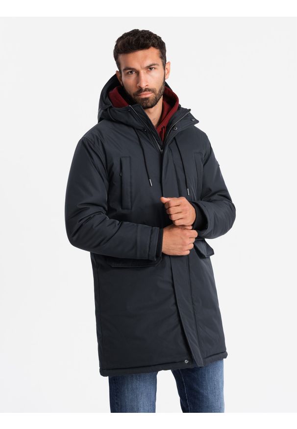 Ombre Clothing - Klasyczna długa męska kurtka typu parka – czarna V6 - Rozmiar: L. Typ kołnierza: kaptur. Kolor: czarny. Materiał: guma, syntetyk, poliester, materiał. Długość: długie. Wzór: gładki, aplikacja. Styl: klasyczny