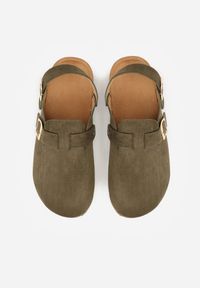 Born2be - Zielone Sandały w Stylu Chodaków Ozdobione Klamrami Qyrraya. Okazja: na co dzień. Zapięcie: klamry. Kolor: zielony. Materiał: jeans. Wzór: aplikacja. Sezon: lato. Styl: casual, elegancki #6