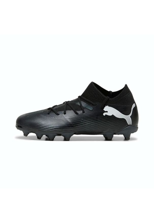 Buty piłkarskie dla dzieci Puma 10772902. Zapięcie: sznurówki. Kolor: zielony, czarny, wielokolorowy. Materiał: materiał. Szerokość cholewki: normalna. Sport: piłka nożna
