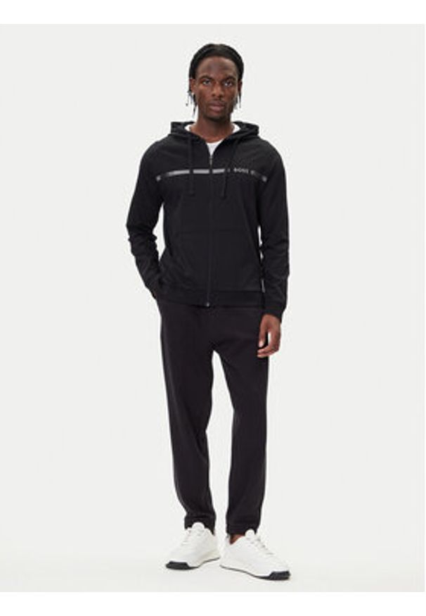 BOSS Bluza Authentic 50550571 Czarny Regular Fit. Kolor: czarny. Materiał: bawełna