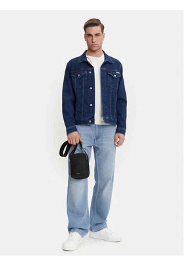 Calvin Klein Saszetka Business Tech Reporter Xs K50K512888 Czarny. Kolor: czarny. Materiał: materiał