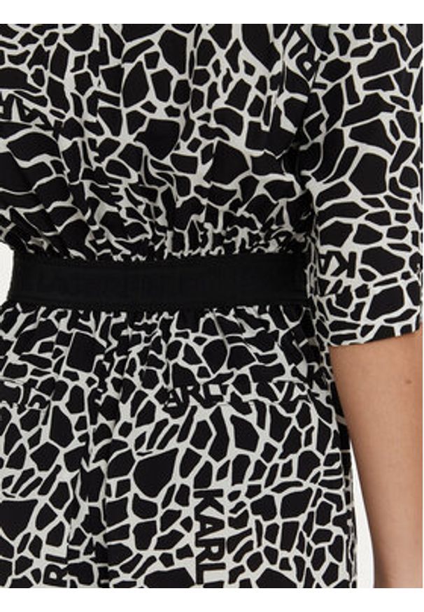 Karl Lagerfeld - KARL LAGERFELD Kombinezon 241W1311 Czarny Regular Fit. Kolor: czarny. Materiał: wiskoza