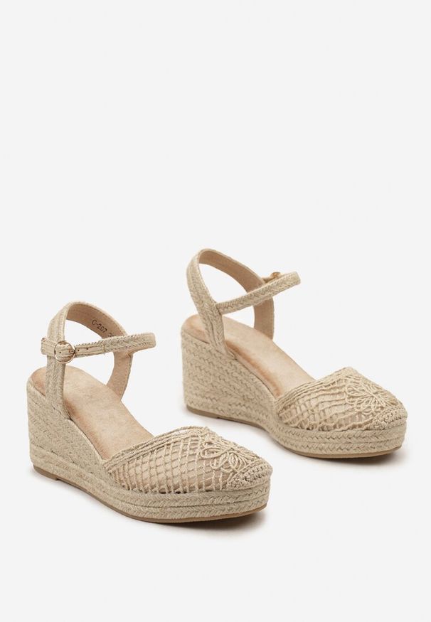 Renee - Beżowe Sandały w Stylu Espadryli z Plecionym Noskiem i Koturnem Sargia. Okazja: na co dzień. Kolor: beżowy. Sezon: lato. Obcas: na koturnie. Styl: elegancki, casual