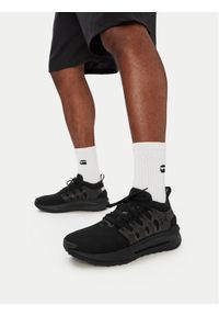Under Armour Sneakersy UA Phantom X 6007183 008 Czarny. Kolor: czarny. Materiał: materiał #1