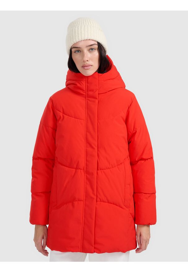 4f - 4F Kurtka puchowa z wypełnieniem syntetycznym damska - czerwona S. Okazja: na co dzień. Kolekcja: moda ciążowa. Kolor: czerwony. Materiał: syntetyk, puch. Sezon: zima. Styl: casual