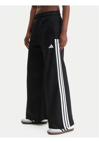 Adidas - adidas Spodnie dresowe House Of Tiro KD4299 Czarny Wide Leg. Kolor: czarny. Materiał: syntetyk #1