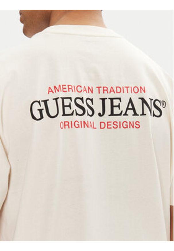Guess Jeans T-Shirt M4BI75 K8FQ4 Écru Overshirt Fit. Materiał: bawełna