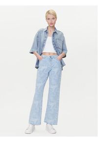 Mustang Jeansy Madison 1016002 Błękitny Wide Fit. Kolor: niebieski