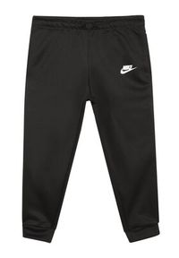 Nike Spodnie dresowe Older Kids' AV8388 Czarny Regular Fit. Kolor: czarny. Materiał: syntetyk