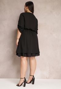 Renee - Czarna Sukienka Mini z Gumką w Talii i Koronkowymi Wstawkami Kelia. Kolor: czarny. Materiał: koronka. Długość: mini #5
