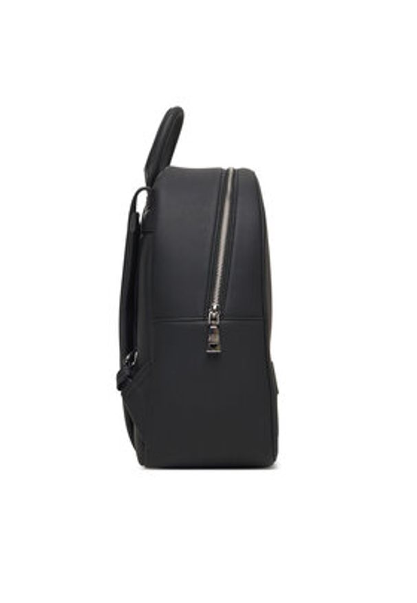 Love Moschino - LOVE MOSCHINO Plecak JC4193PP0NKD000B Czarny. Kolor: czarny. Materiał: skóra