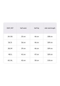 Rinascimento Spodnie materiałowe CFC0121355003 Czarny Regular Fit. Kolor: czarny. Materiał: syntetyk #2