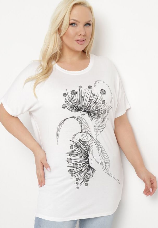 Born2be - Biały T-shirt z Ozdobnym Nadrukiem i Cyrkoniami Colilena. Okazja: na co dzień. Kolor: biały. Wzór: nadruk. Styl: klasyczny, elegancki, casual