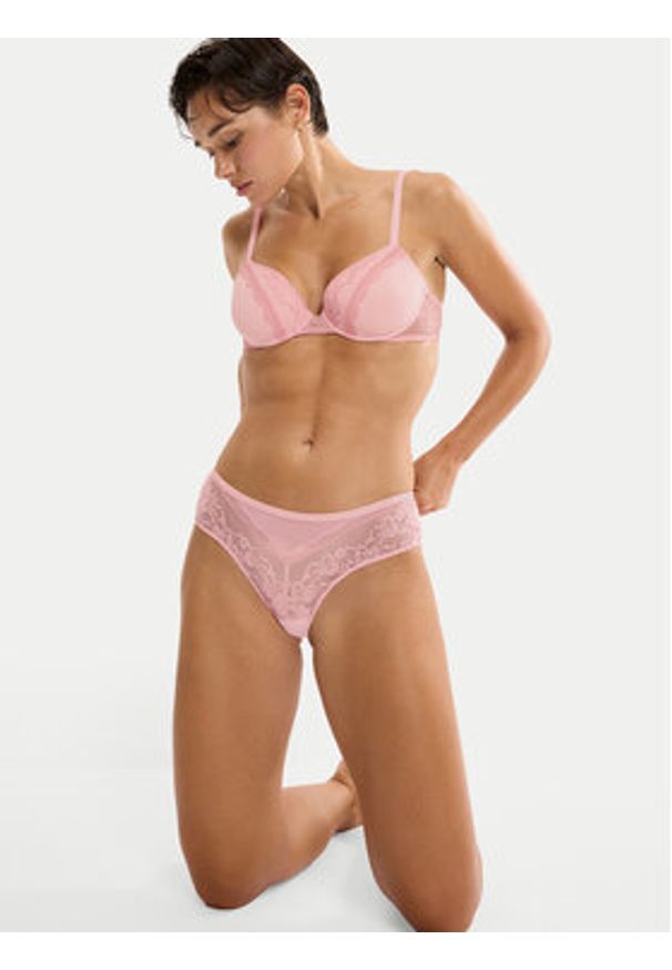 Triumph Figi klasyczne Comfort Allure 10226444 Różowy jasny. Kolor: różowy. Materiał: syntetyk