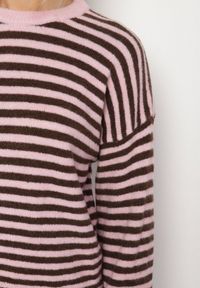 Born2be - Różowy Sweter Oversize w Paski z Dodatkiem Wełny i Wiskozy Tianalla. Kolor: różowy. Materiał: wiskoza, wełna. Wzór: paski. Styl: elegancki #5