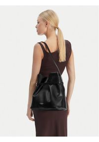 Emporio Armani Torebka EW004751 AF13383 UC001 Czarny. Kolor: czarny. Materiał: skórzane #1