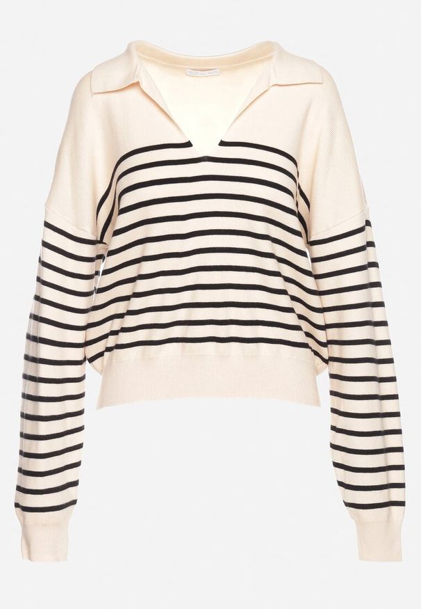 Born2be - Beżowy Sweter w Paski z Wycięciem Kołnierzykiem Irilanesi. Kolor: beżowy. Materiał: materiał. Wzór: paski. Sezon: zima