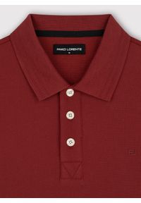 Pako Lorente - PAKO LORENTE - Bordowy t-shirt polo na trzy guziczki. Okazja: na co dzień. Typ kołnierza: polo. Kolor: czerwony, różowy, oliwkowy. Materiał: bawełna, poliester. Sezon: jesień. Styl: casual #6