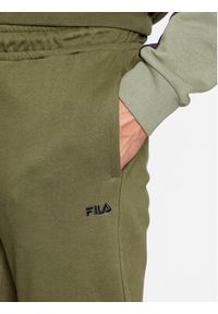 Fila Spodnie dresowe FAM0500 Zielony Regular Fit. Kolor: zielony. Materiał: bawełna #4