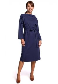 Be Active - Bawełniana sukienka dzianinowa z paskiem asymetryczny dekolt niebieska. Kolor: niebieski. Materiał: bawełna, dzianina. Sezon: jesień, zima. Typ sukienki: asymetryczne #3