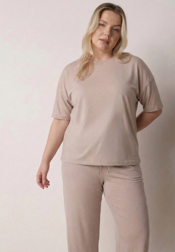 Born2be - Beżowy Komplet Bawełniany o Fasonie Oversize T-shirt i Spodnie Azilane. Kolor: beżowy. Materiał: bawełna