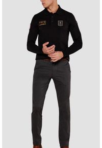 Aeronautica Militare - AERONAUTICA MILITARE Czarny męski longsleeve polo Piqué Patches, Rozmiar 3XL. Typ kołnierza: polo. Kolor: czarny. Materiał: bawełna. Długość rękawa: długi rękaw. Wzór: aplikacja. Styl: klasyczny #5